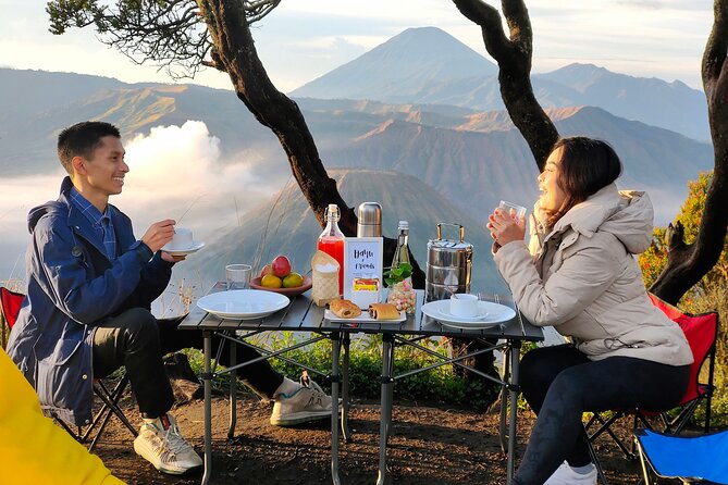 1 Day - Bromo Sunrise Romantic Breakfast // 00.30 - 13.00 - What makes this Bromo day special