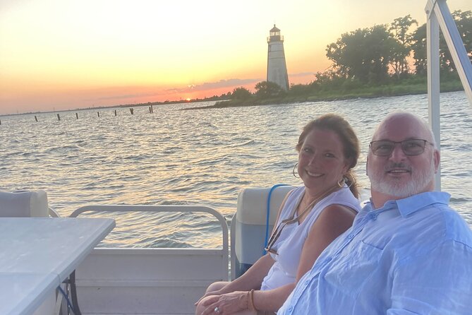 2-Hour Date Night and Sunset Cruise Near New Orleans - Wildlife, quiet water, and realistic expectations