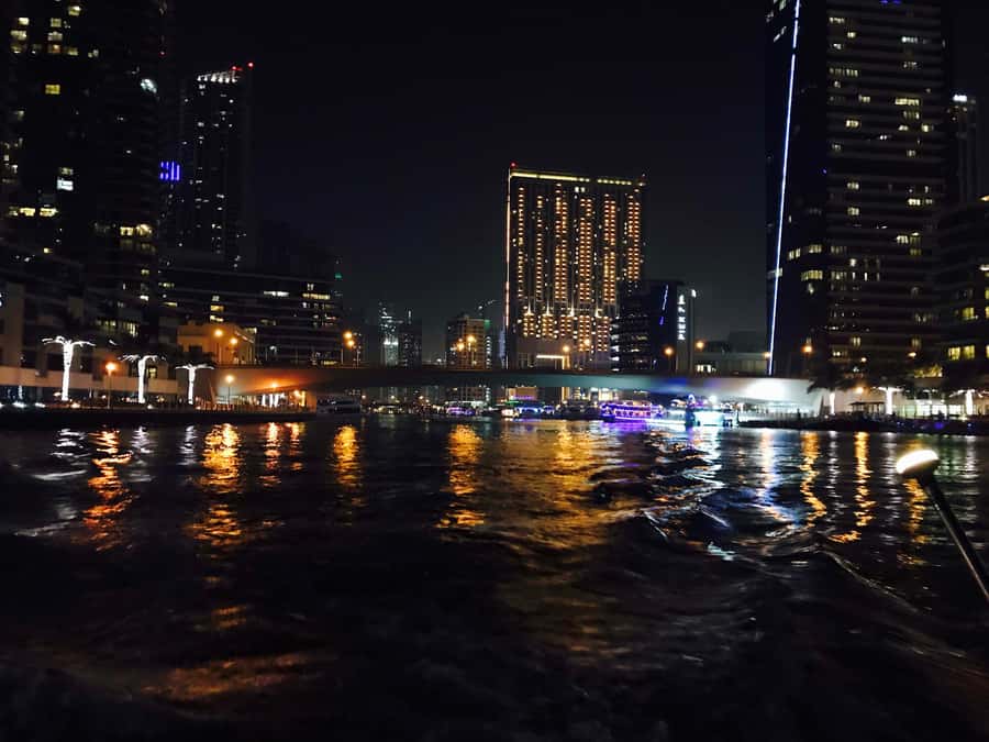 2-Hrs Private Romantic Sunset Cruise with Sushi and Drinks - Is $499 good value for two?