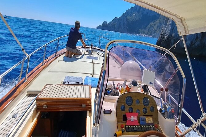 3 Hours Private Capri by Boat for Couples - Passing through the Natural Arch