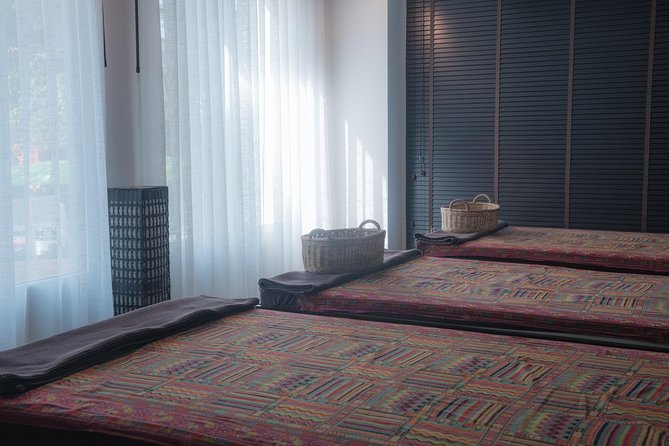 3 Hrs Sweet Couple Honeymoon in The Home - Free Transportation (For 2 Person) - What the private room adds