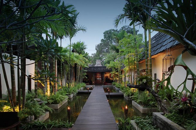 4 Hour Fah Lanna Romantic Spa Package - The 30-minute aromatic herb steam