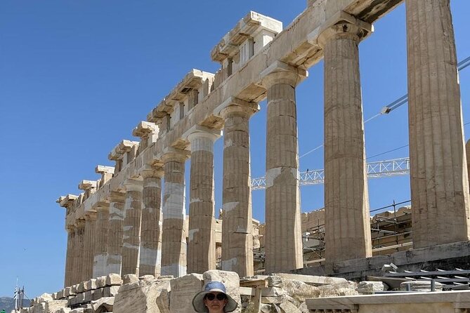 6-Hour Private Luxury Tour in Athens: Exclusively for couples - Seeing Athens from Mount Lycabettus