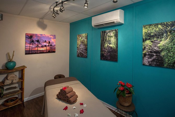 60 Minute Couples Massage - Parking, public transportation, and arrival time
