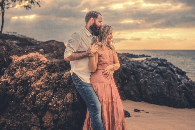 A Romantic Photoshoot for 2 in Maui - Why Wailea works for couple portraits