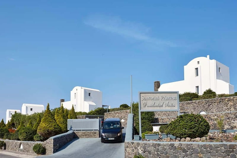 Akrotiri: Aromatherapy Couples Massage - Who should book this massage?