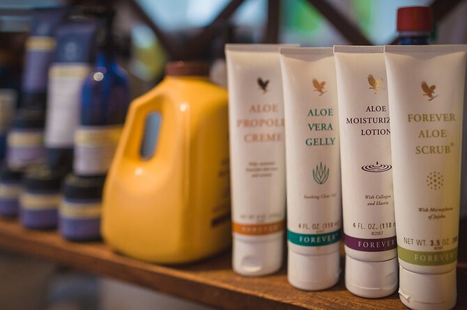 Akrotiri: Couples' Aromatherapy Massage - Therapist requests and the standard pairing