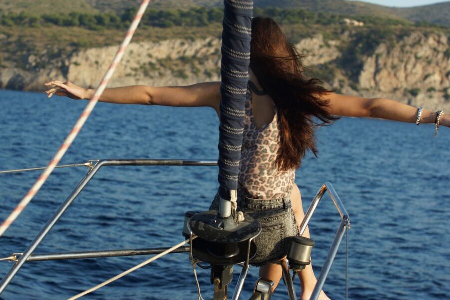 Alcudia: Romantic Sailing Trip with Diner for 2 - Practical comfort and seasickness advice
