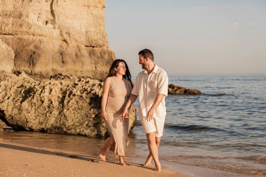 Algarve: Photoshoot for couple, family, portrait - Who will get the most from this private session