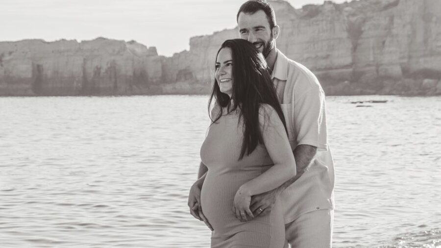 Algarve: Photoshoot for couple, family, portrait - Picking between the south coast, west coast, and mountains