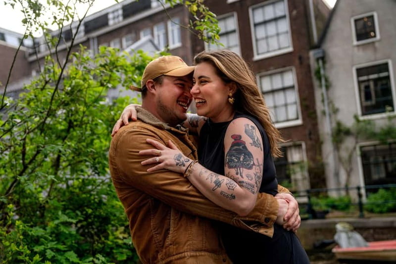 Amsterdam Canals Photoshoot: Private Solo, Family or Couples - Your Second Location: Canal, River, or Modern City View