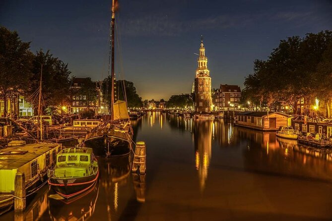 Amsterdam: Private Romantic Evening Canal Cruise + Bubbles/Snacks - Why a private night cruise works so well