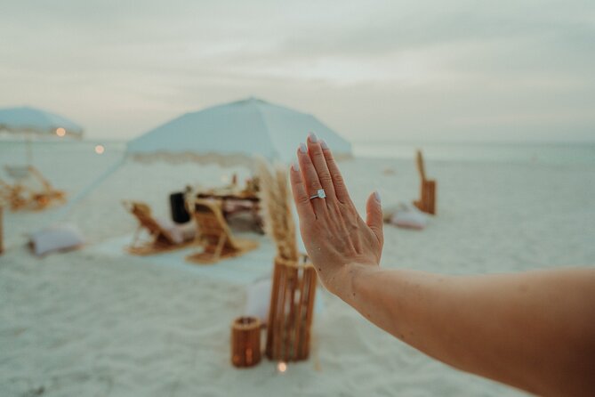 Aruba Eagle Beach Romantic Sunset Picnic in a Luxury Cabana - Who Will Get the Most from This Experience