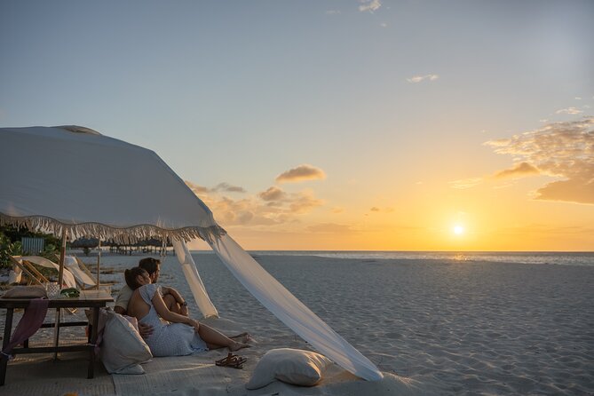 Aruba Eagle Beach Romantic Sunset Picnic in a Luxury Cabana - Why the Sunset Timing Matters