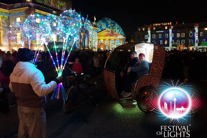 Berlin Night Tours - Romantic Night & Evening Tours Berlin - Street art, music, and a warmer ride