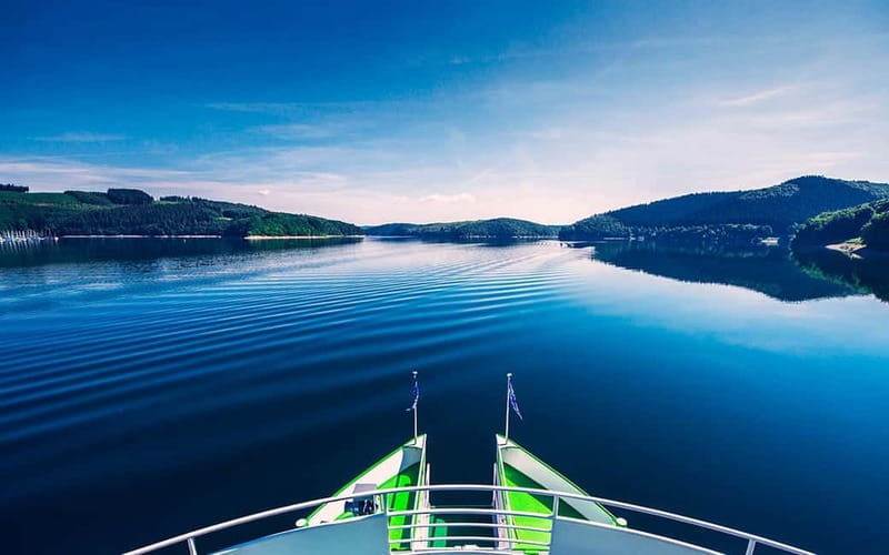 Boat trip on the Biggesee: lake romance in the Sauerland mountains! - The first stretch, settling into the Sauerland view