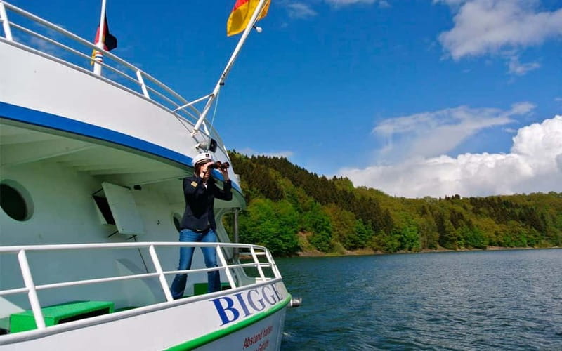 Boat trip on the Biggesee: lake romance in the Sauerland mountains! - Starting at Sondern Ort beside the DB lake station