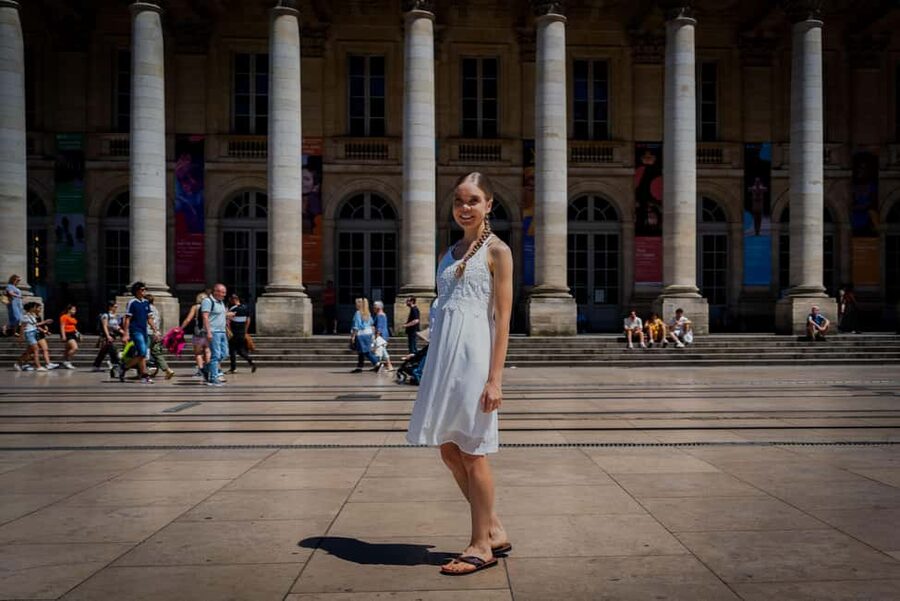 Bordeaux Photographer : Romantic or Family or Friends - A closer look at the price