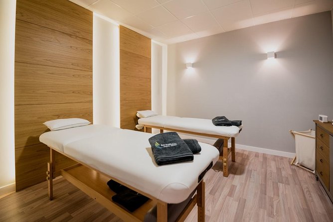 Boreal Couple Massage - A quiet hour at BorealRelax in Granada