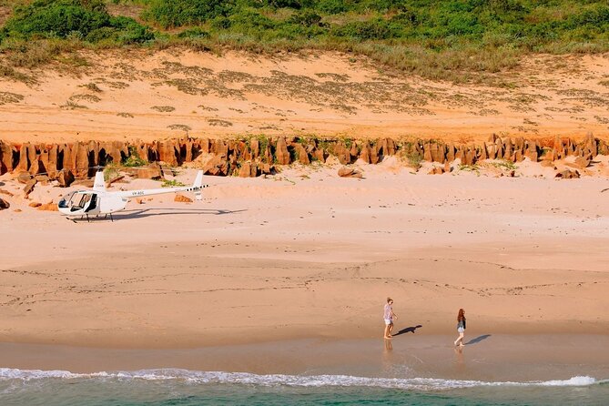 Broome: Romantic 45-Min Private Helicopter Flight & Beach Picnic - Roebuck Bay, Town Beach, and Dampier Creek