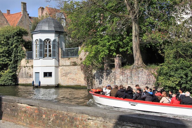 BRYGGJA ROMANTICA - 3 Hour Romantic Tour in Bruges - Sint-Annakerk and Bruges’ smallest church