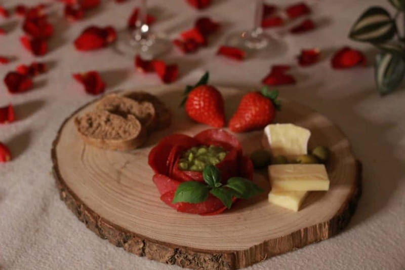 BUDAPEST, Day Spa : Couples Massage with Roses Bubble Bath - Tea creates a useful pause