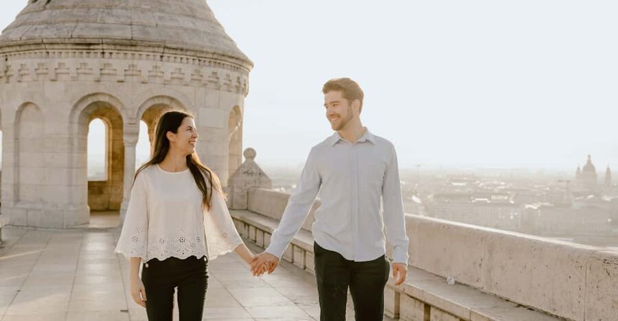Budapest: romantic photoshoot at Buda's iconic sightseeings - Key points to know before booking