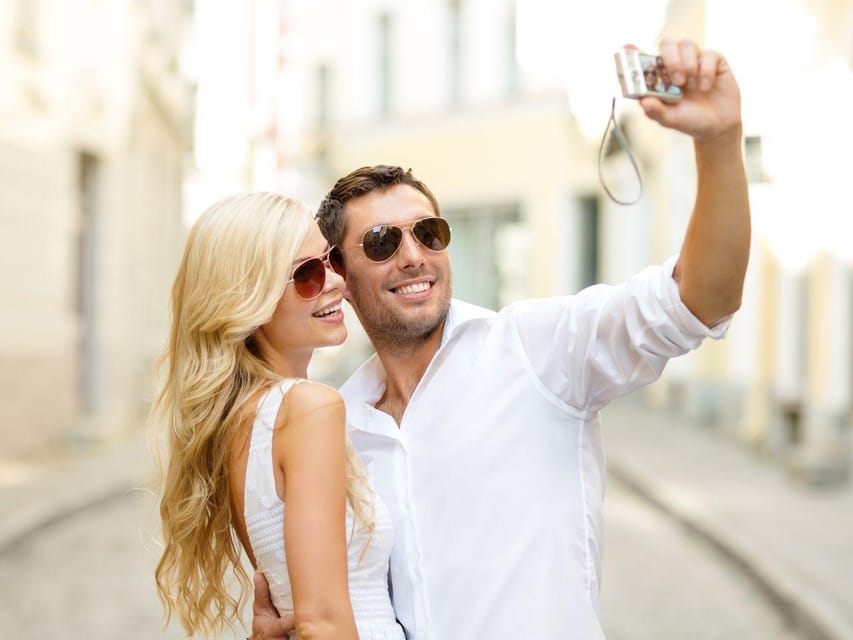 Cala Millor: AdventureDate, fun game, city walk for couples - What this Cala Millor game actually is