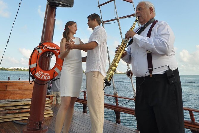 Cancun Romantic Lobster Dinner at Lagoon (sunset and night) - Weather, cancellation, and the practical details