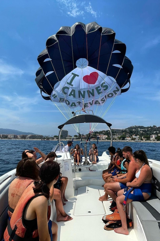 Cannes: Parasailing Experience for Couples, Family & Friends - Taking Off from Port du Béal in Cannes