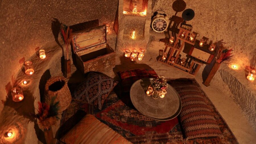 Cappadocia: Love Valley Proposal Service with Transfers - What the team adds to the occasion