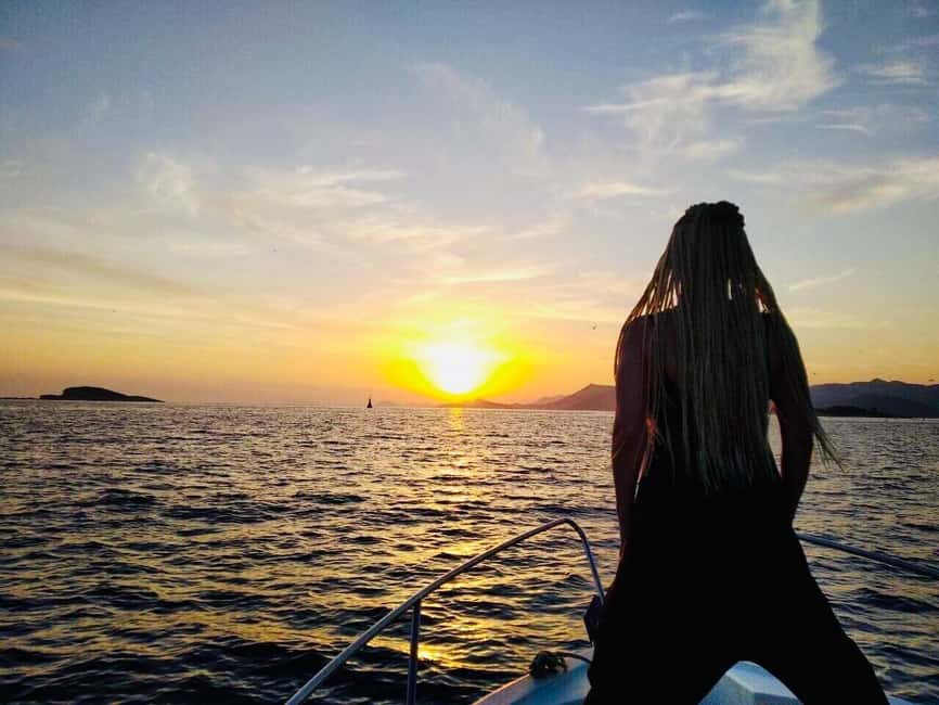 Cavtat: Romantic Sunset Cruise with Unlimited Drinks - Setting off from Cavtat harbor