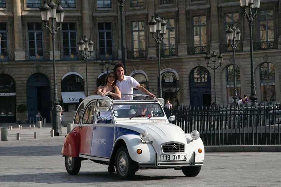 Classic, Romantic Paris: 3-Hour Vintage 2CV Tour - What your guide adds to the ride
