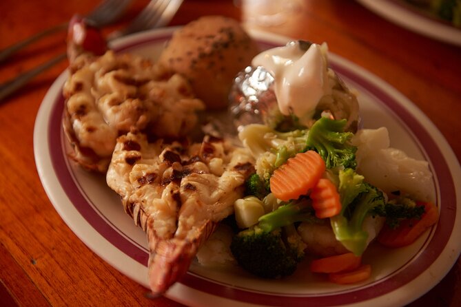 Columbus Romantic Dinner in Cancún - Is $99 per person a fair price?