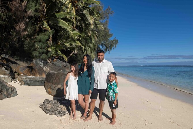 Cook Islands Family or Couple Photo Session - Best fit for honeymoon couples