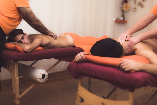 Couple Massage: 1 hour - A quiet hour after Granada’s hard work