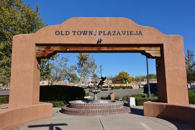 Couple’s Private Enchanting Walk in the Heart of Albuquerque - Old Town Plaza in a 20-minute visit