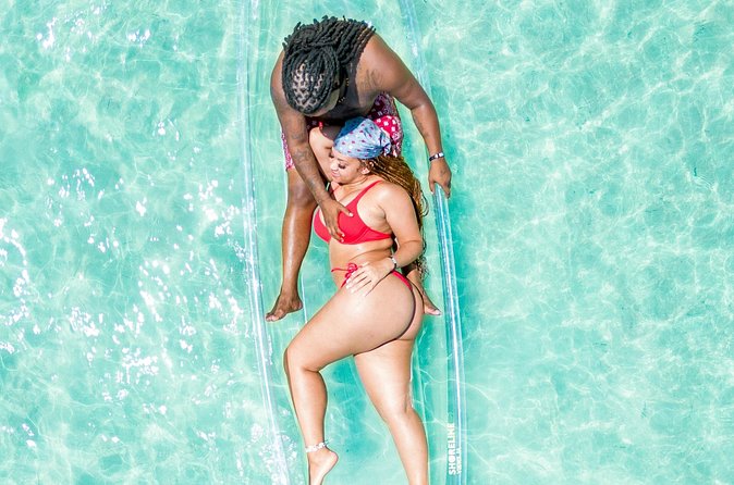 Couples Clear Kayak Photoshoot in Montego Bay - What you actually receive: 30 photos, 7 edits, and a video