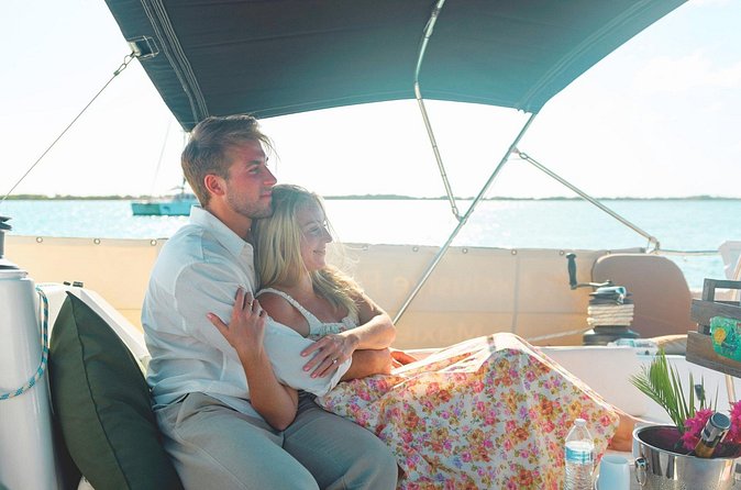 Curacao Private Romantic Sunset Tour for 2 - Who should book this private cruise