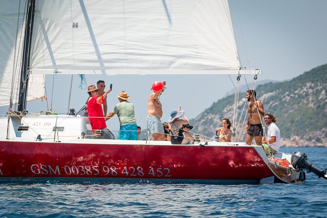 Dubrovnik Private Romantic Sunset Sailing - Sunset, swimming, and the pace of a real sail