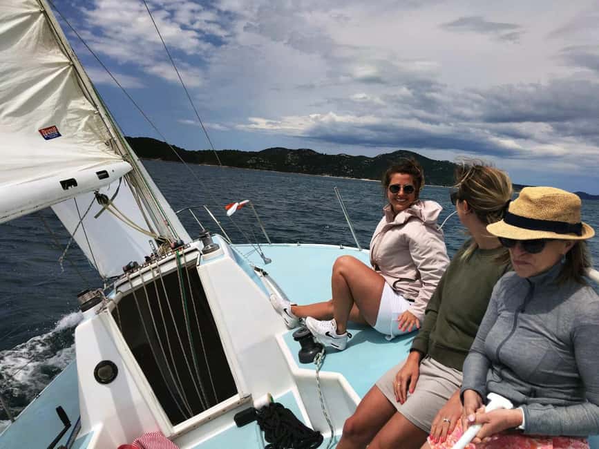 Dubrovnik : Romantic Group Sunset Tour to Old Town&Elafity - What the $151 price includes