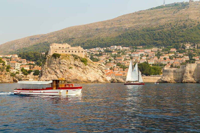 Dubrovnik: Romantic Sunset Sailing Adventure - Choosing between Old Town and the Elaphiti Islands