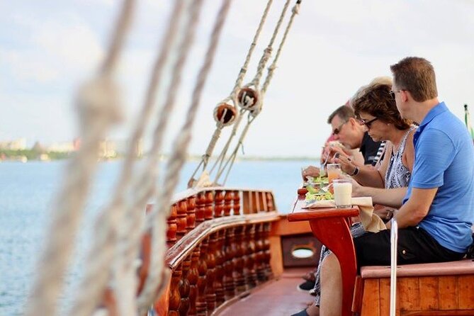 Enjoy The Spanish Galeon with a Romantic Night Dinner in Cancun - Dinner choices, from vegetarian to surf and turf