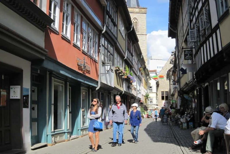 Erfurt: On the road with the Brückenkrämer. Tour with anniversary tasting. - A grocer family and the traditional Bohlenstube