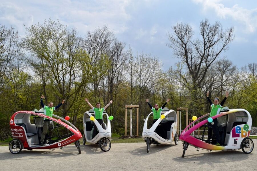 Erfurt: Romantic Rickshaw Tour For Two - A guide-led ride with room for questions