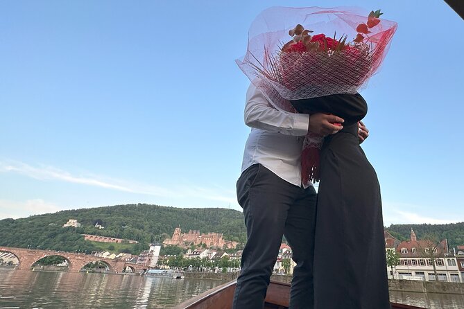 Exclusive private boat trip for couples in Heidelberg - Going beneath the Old Bridge