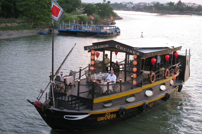 Experience Romantic Sunset Dinner Cruise in Hoi An - Cocktails, Snacks, and the First Sunset Views