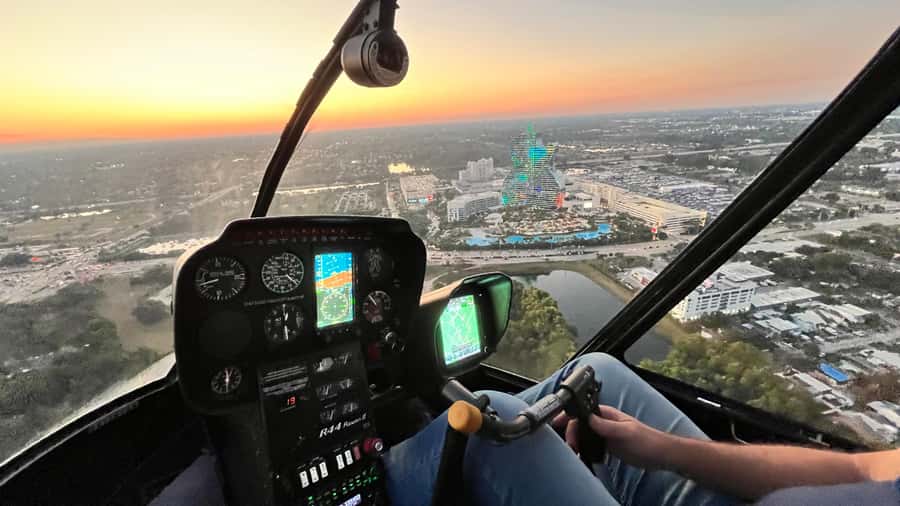 Fort Lauderdale : Romantic Champagne Helicopter Flight Tour - Fort Lauderdale from a private helicopter