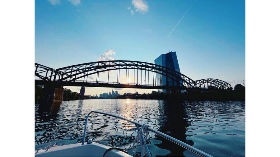 Frankfurt: Private Romantic Skyline Boat Tour - Should You Book This Private Boat Tour?