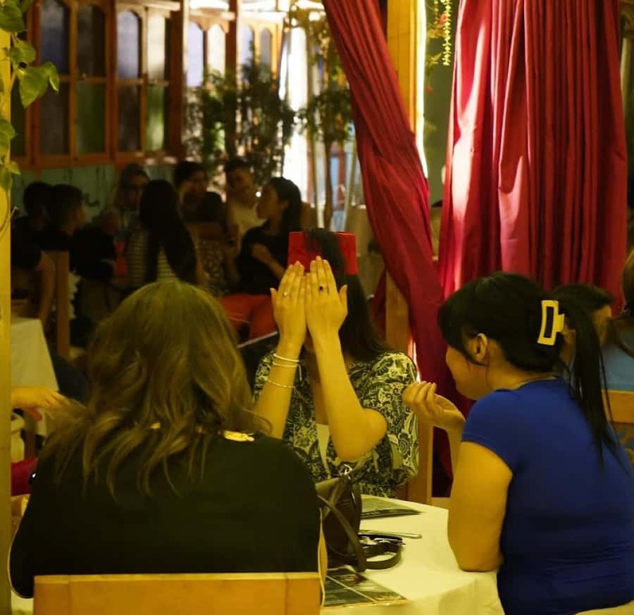 From Marrakech: Rooftop Dinner & Romantic Medina Views - Arriving at Al Khayma in the Medina